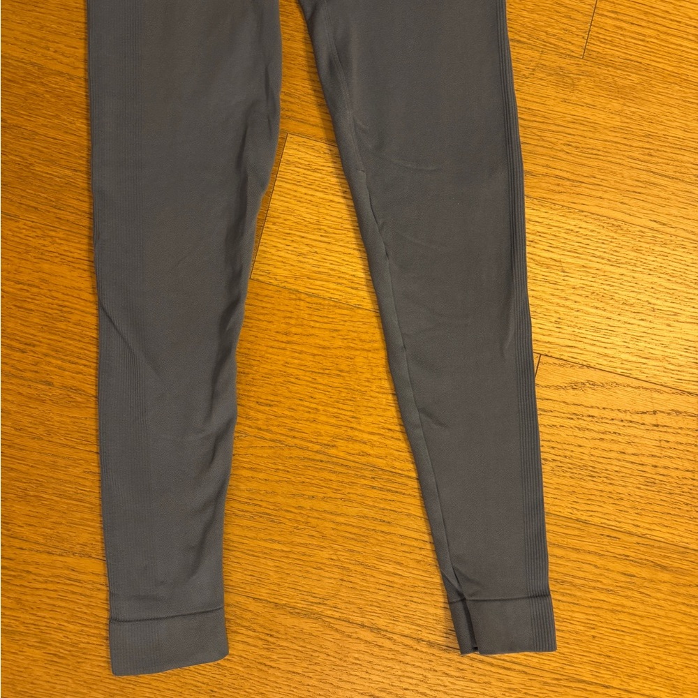 Set Active Grey Active Set - image 7